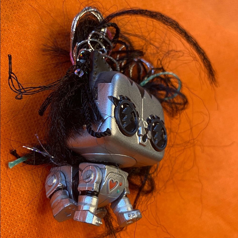 LOL SURPRISE DOLL Lights Pets SCISSOR CLAWS ROBO KITTY - Picture 2 of 6